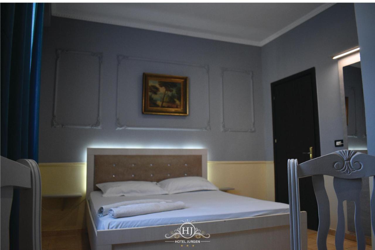 Hotel Jurgen Lezhë 外观 照片