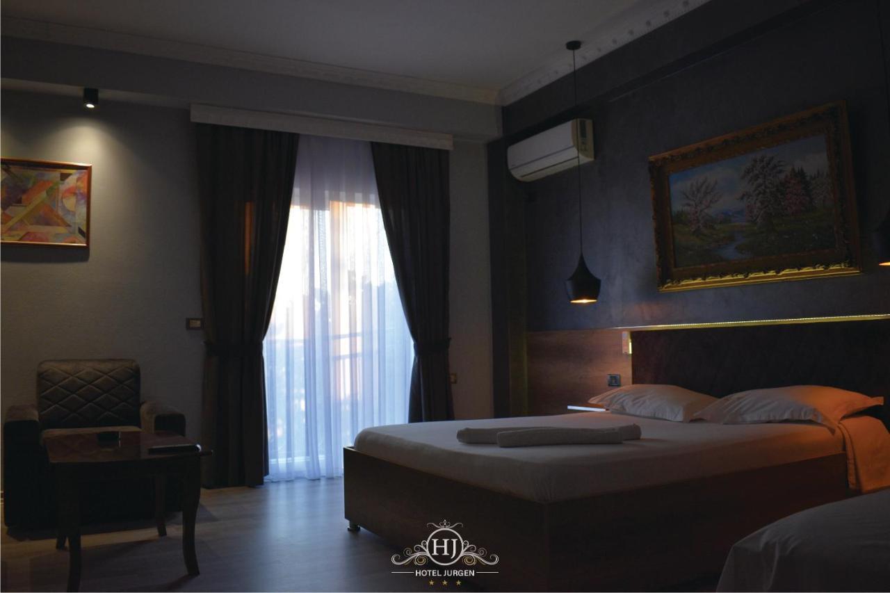 Hotel Jurgen Lezhë 外观 照片