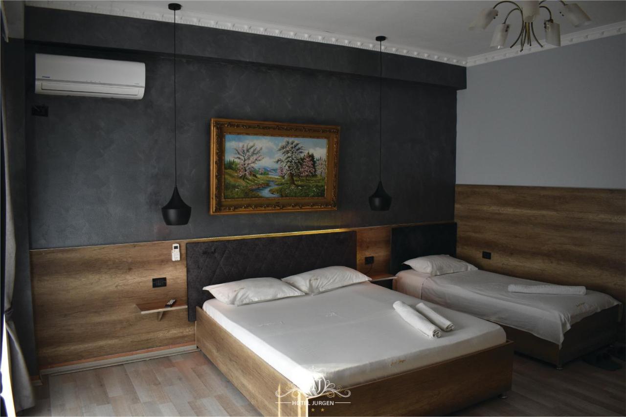 Hotel Jurgen Lezhë 外观 照片