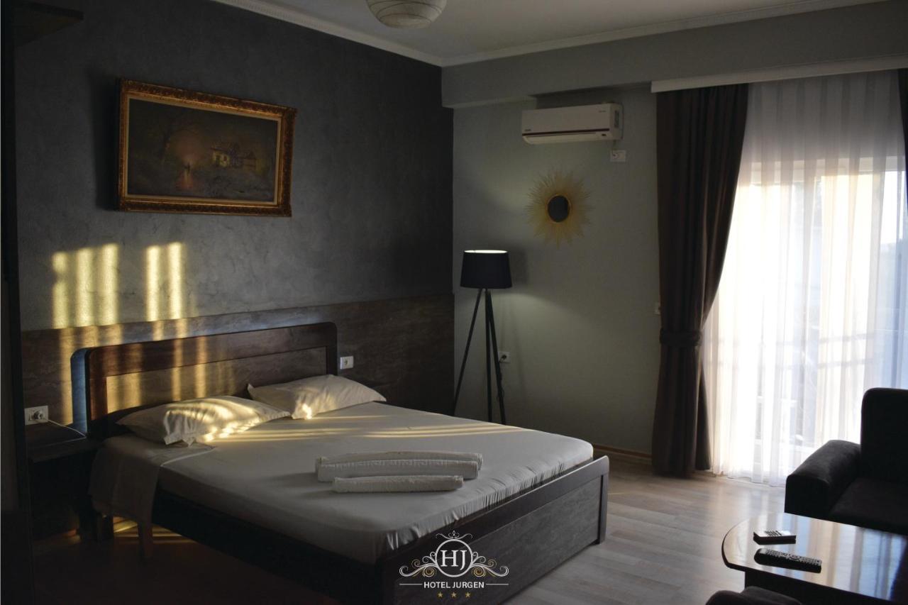 Hotel Jurgen Lezhë 外观 照片